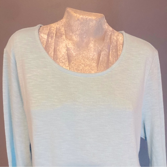 Weekends by Chico's Size 2 Scoop Neck Pullover Top Light Aqua Relaxed Fit Shirt - Picture 3 of 11